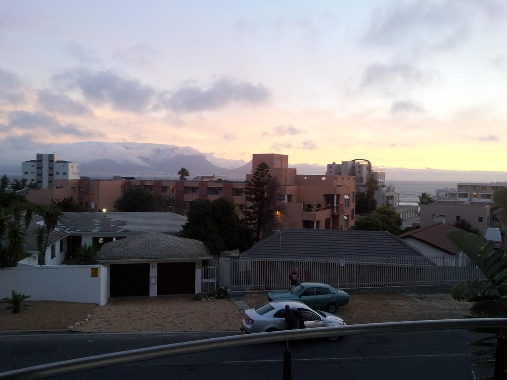 Hotel Bread&Barrel Palazzo Blouberg Bloubergstrand Exterior foto